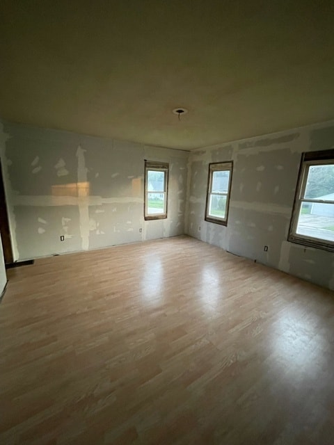Building Photo - 519 5th St