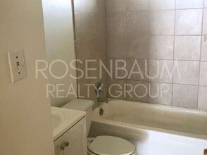 Building Photo - 2026 S Amalia Ave Building Photo - 2026 S Amalia Ave