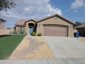 Building Photo - 38218 Armstrong Dr