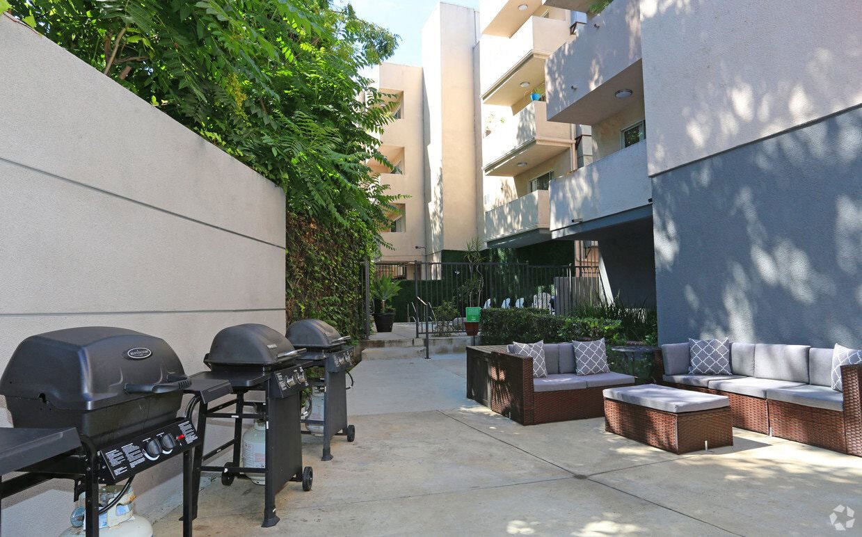 Catalina Apartments - 3930 Laurel Canyon Blvd Studio City, CA 91604 |  Apartments.com, image size:1239x772