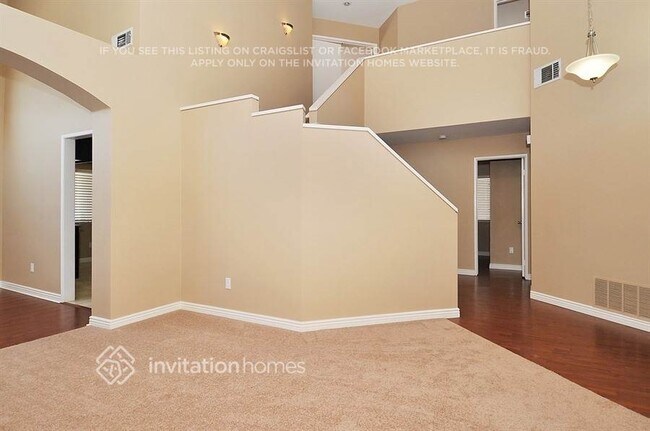 Foto del edificio - 15135 Mimosa Dr