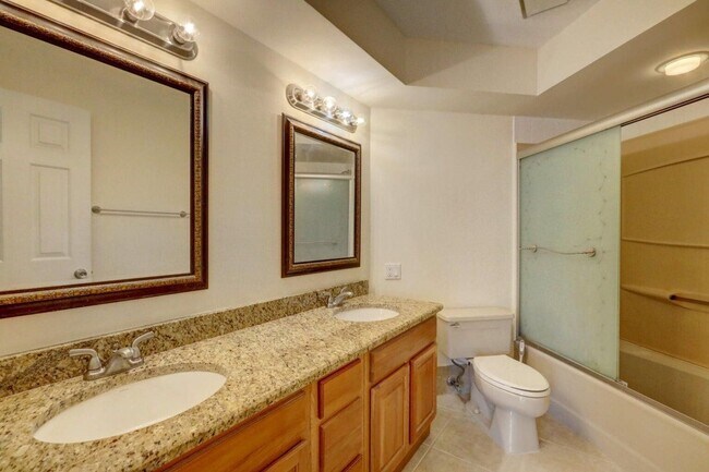 Foto del edificio - 4356 Hazel Ave