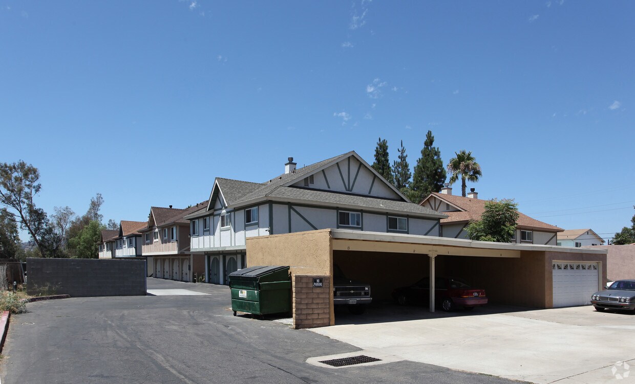 Building Photo - Sagewood Estates