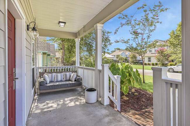 Building Photo - 131 Tropical Breeze Dr