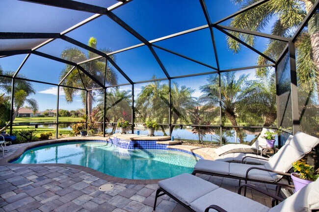 Building Photo - Seasonal Short-Term Single Family Pool Hom...