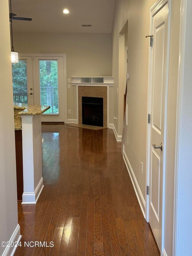 Foto del edificio - 15 Elk Ridge Ln