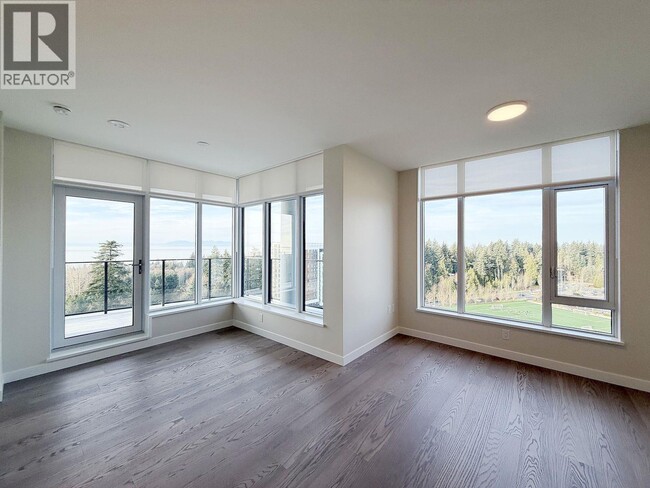 Building Photo - 6138 Birney Ave