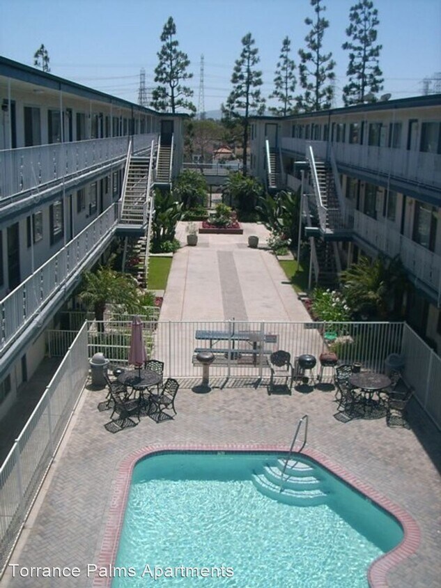 Primary Photo - 3335 Artesia Blvd