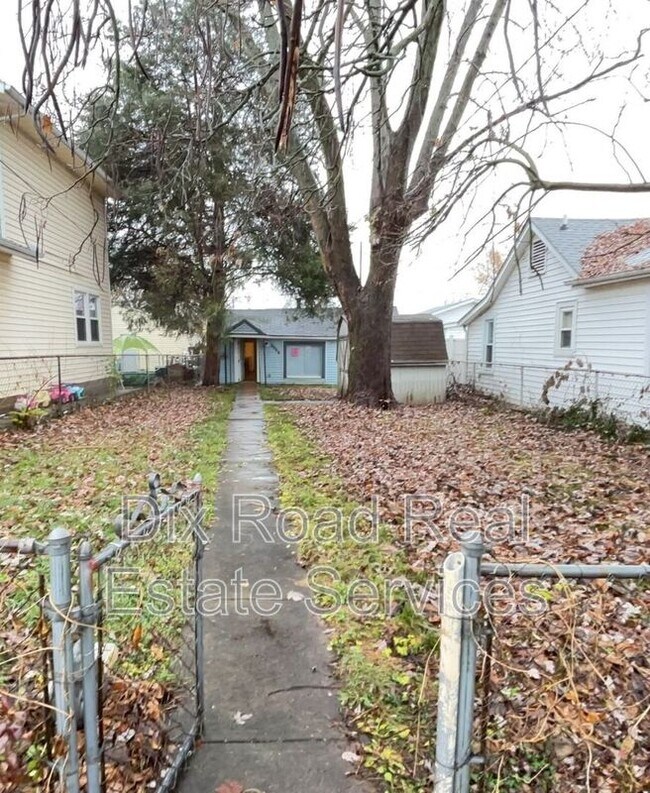 Foto del edificio - 1114 Hunt Ave