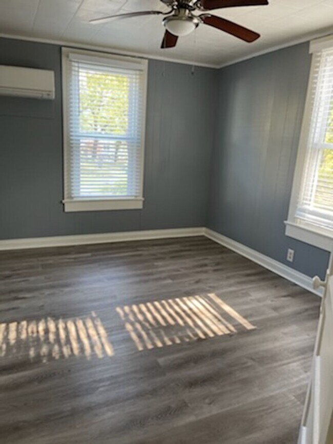 Foto del edificio - Great Access to Surrounding Towns!!