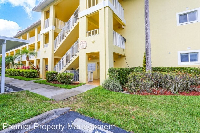 Building Photo - 2 br, 2 bath House - 8297 Key Royal Lane #321