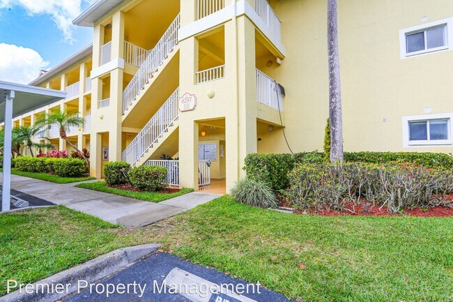 Foto del edificio - 2 br, 2 bath House - 8297 Key Royal Lane #321