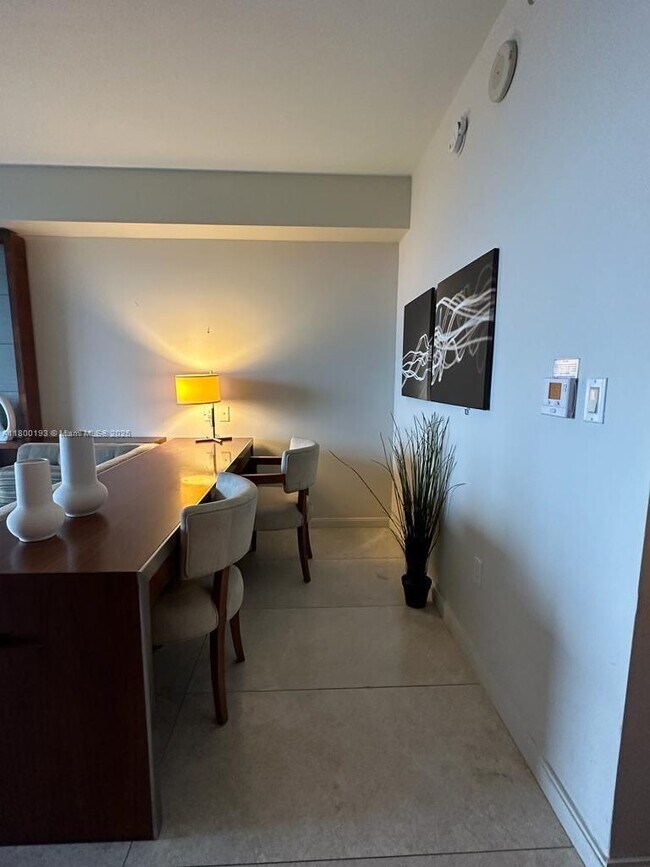 Foto del edificio - 50 Biscayne Blvd