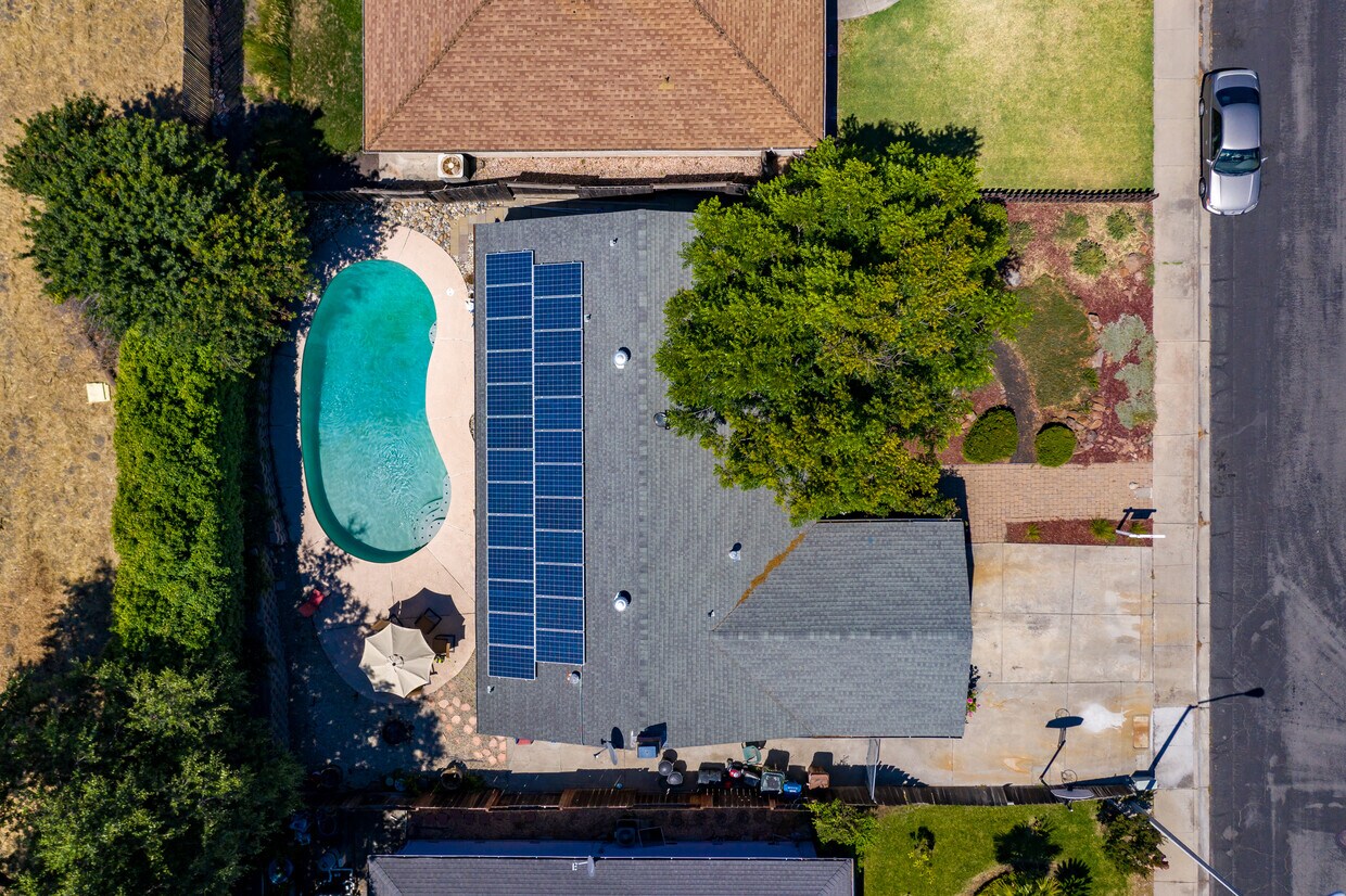 Foto principal - 132 Brookside Dr