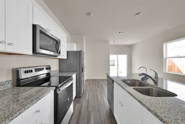 Foto del edificio - 583 Firemoon St