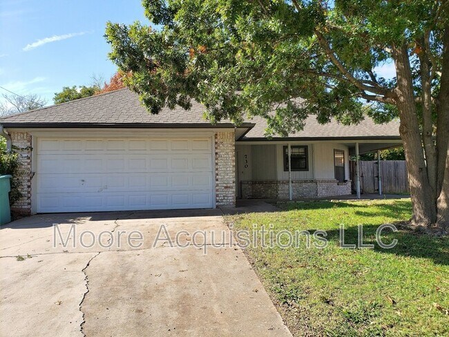 Building Photo - 730 Patricia Dr