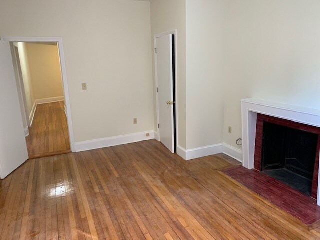 Building Photo - 1768 Beacon St