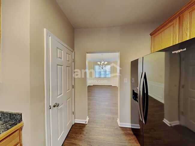Building Photo - 14513 Folly Court
