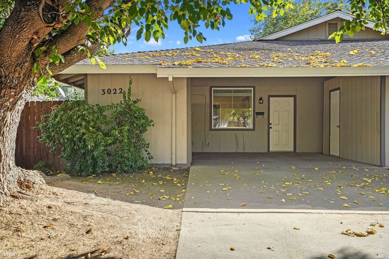 Primary Photo - 2 br, 1 bath Duplex - 3022 Olive Glen Court 1