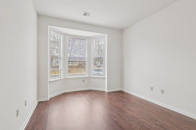 Interior Photo - Autumn Park Apartments