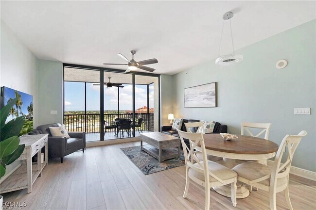 Foto del edificio - 5793 Cape Harbour Dr