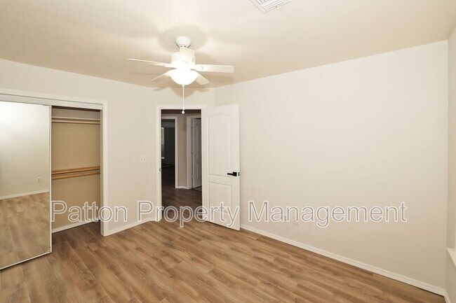 Foto del edificio - 6205 Janae St