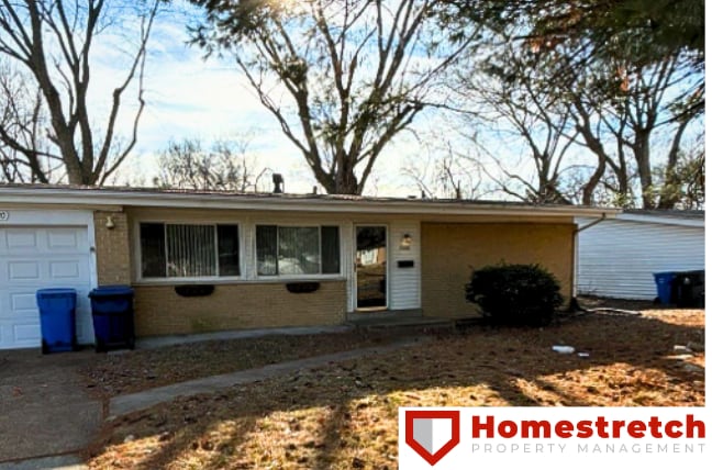 Building Photo - 2420 N Waterford Dr