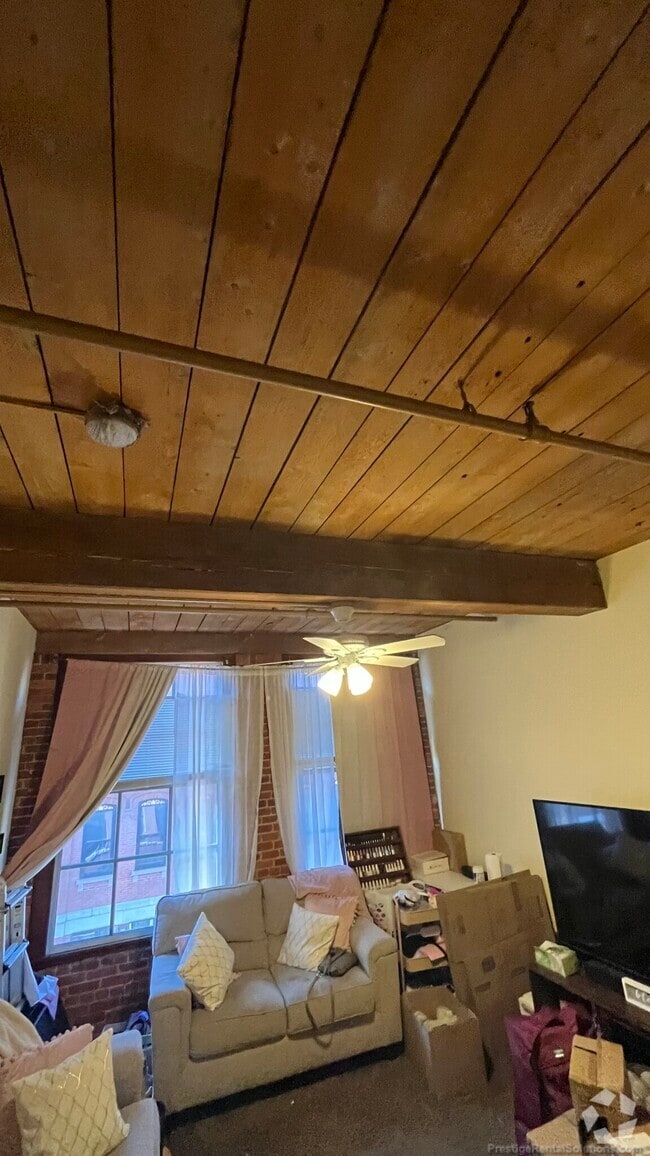 Bradford Common Historic District Condos for Rent Haverhill, MA 6 Rentals