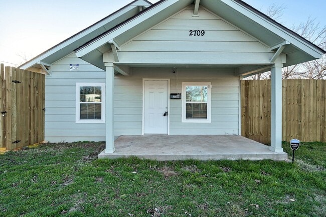 Cute 2BD/1BTH Home in the Heart of OKC Near OU Medical Center - Cute 2BD/1BTH Home in the Heart of OKC Near OU Medical Center