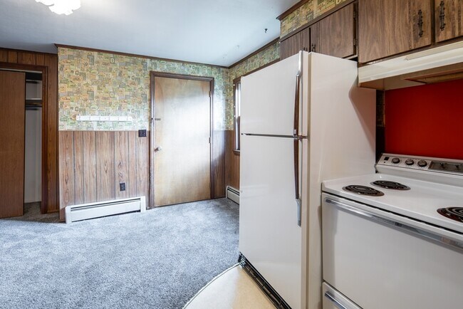 Building Photo - 7 105th St