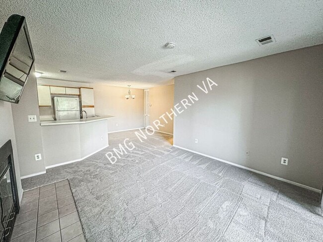 Building Photo - 1510 Summerchase Ct