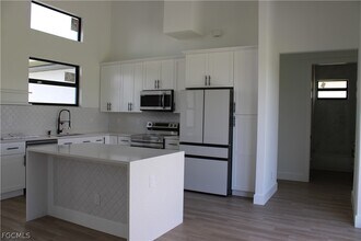 Building Photo - 4607 NW 31st Terrace