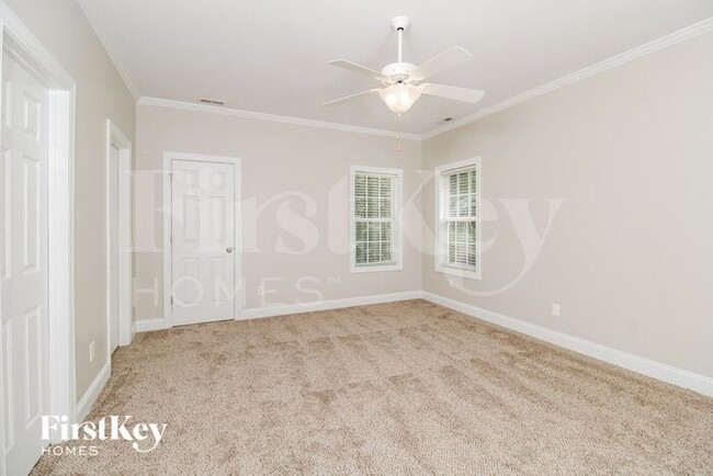 Foto del edificio - 4104 Ballard Farm Rd