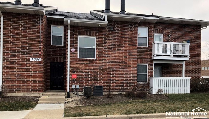 Primary Photo - 2356 S Goebbert Rd