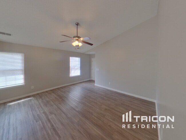 Building Photo - 38 Glen Knoll Pl