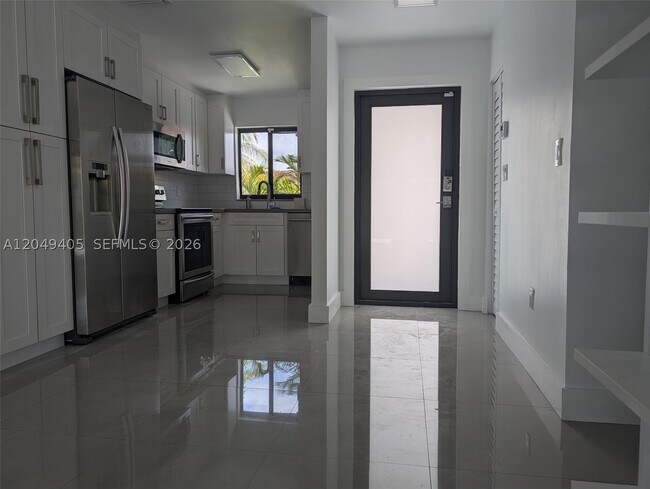 Foto del edificio - 9337 SW 6th Terrace