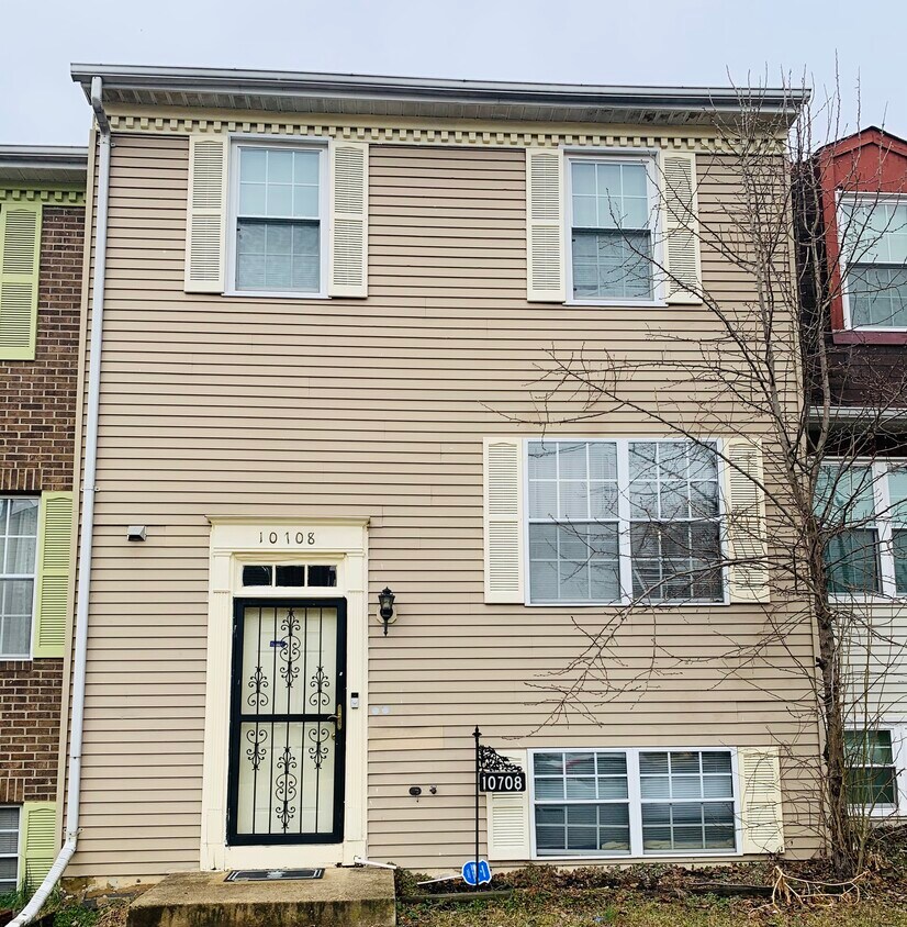 Primary Photo - 10708 Castleton Way