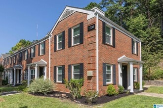 Building Photo - 1700 Valley Ave