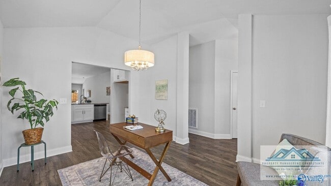 Building Photo - 146 Abercorn Dr