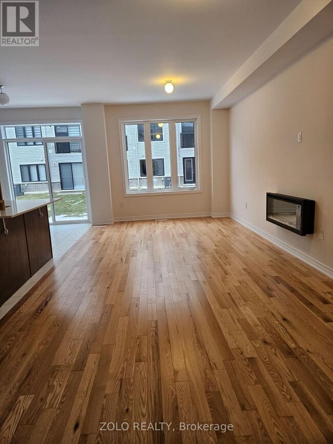 Photo du bâtiment - 2059 Horace Duncan Cres