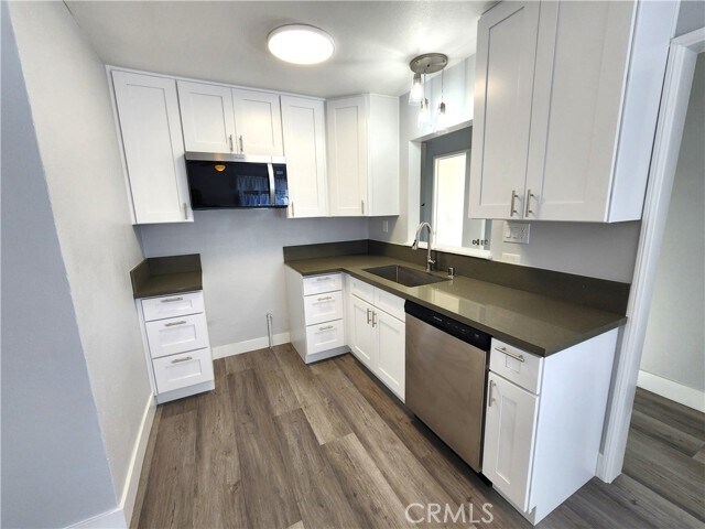 Foto del edificio - 9448 Rendalia St