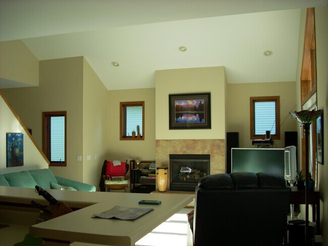 Foto del edificio - 3001 Arapaho Dr