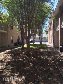 Building Photo - 1 br, 1 bath Apartment - 511 Shiloh Drive