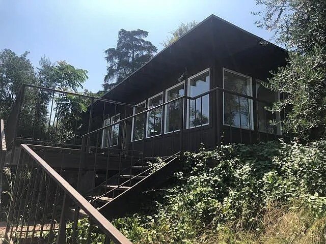 Foto principal - 2111 Hanscom Dr