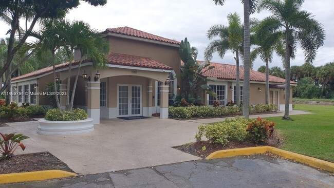 Foto del edificio - 1251 Benoist Farms Rd