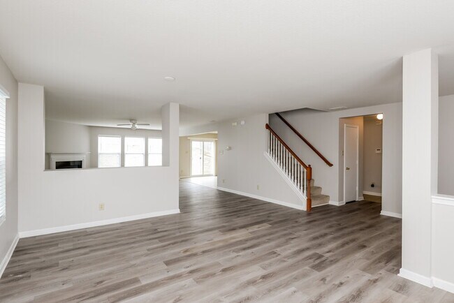 Foto del edificio - 1506 Bray Dr