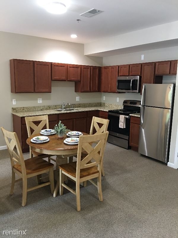 Building Photo - 1 br, 1 bath Apartment - 401 Church Street