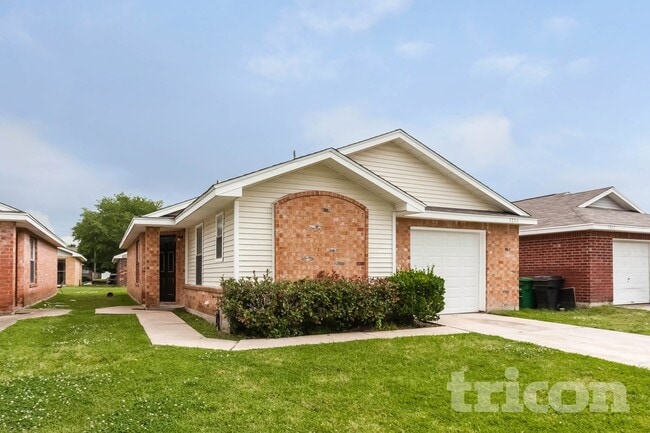 Building Photo - 3206 Boynton Dr