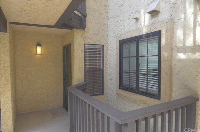 Building Photo - 25541 Indian Hill Ln