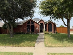 Building Photo - 8009 Inlet St
